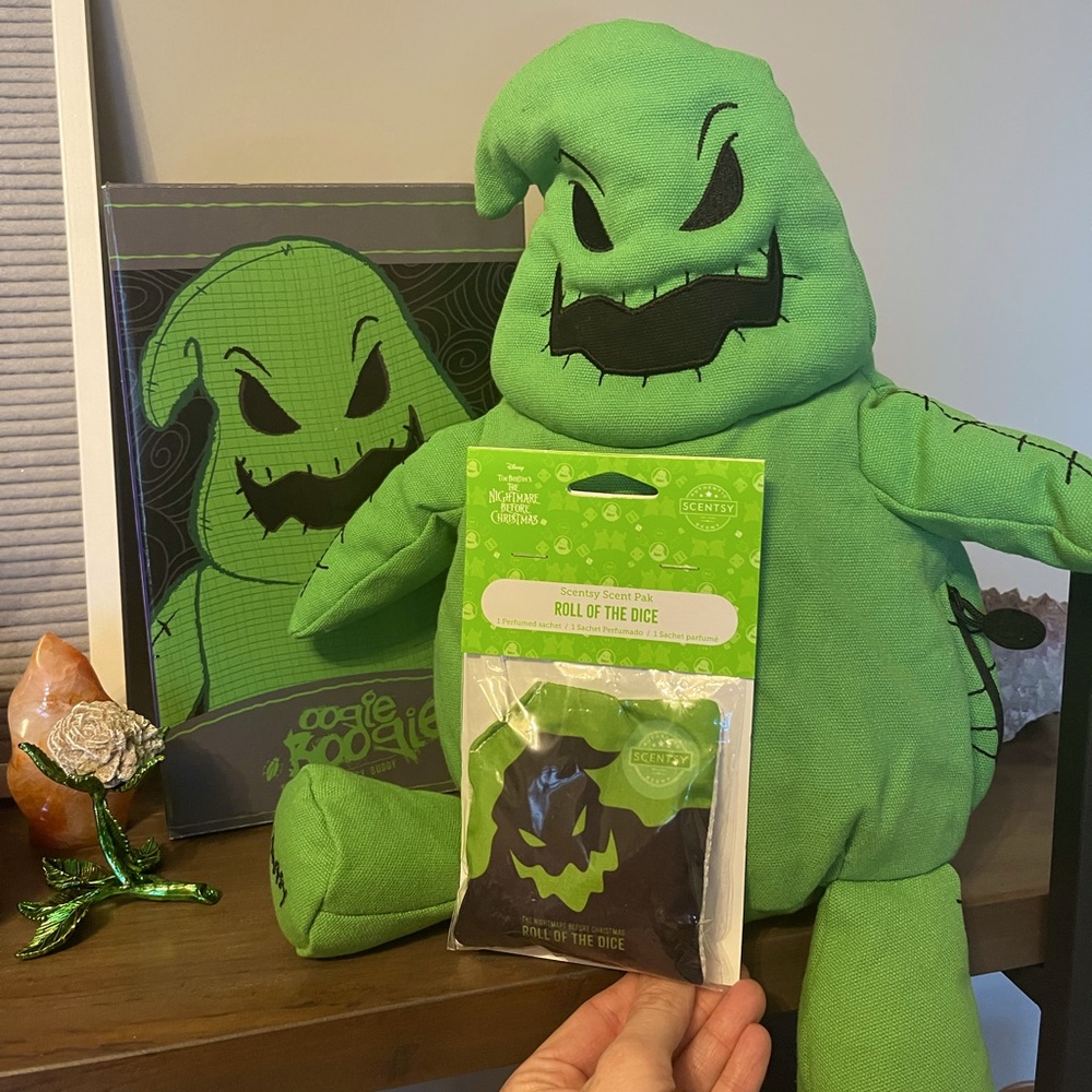 NIB Oogie Boogie Scentsy Buddy with scent sachet